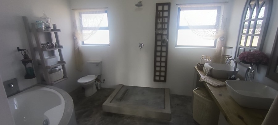 7 Bedroom Property for Sale in Jacobsbaai Western Cape